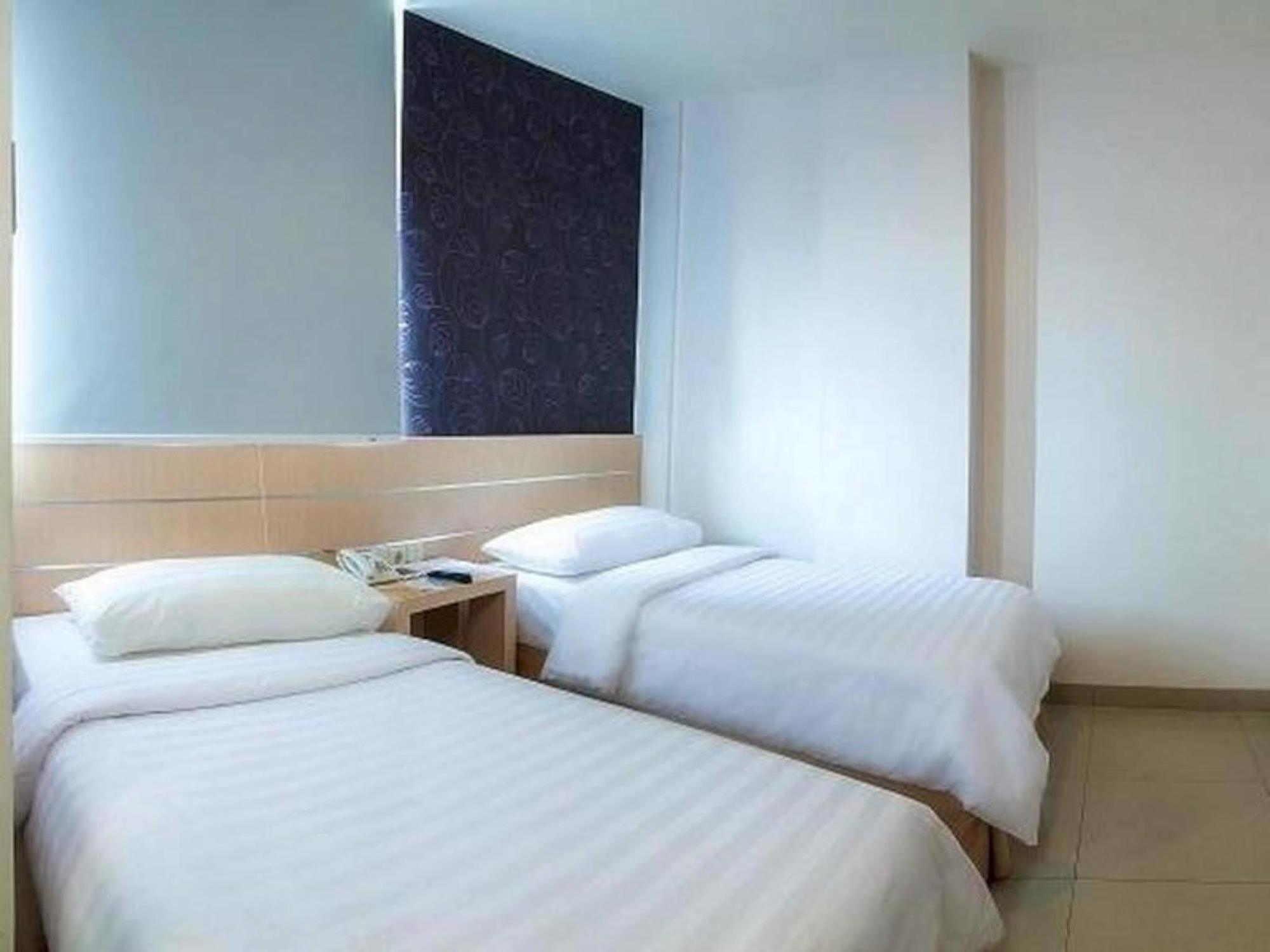Cordela Hotel Medan Dış mekan fotoğraf