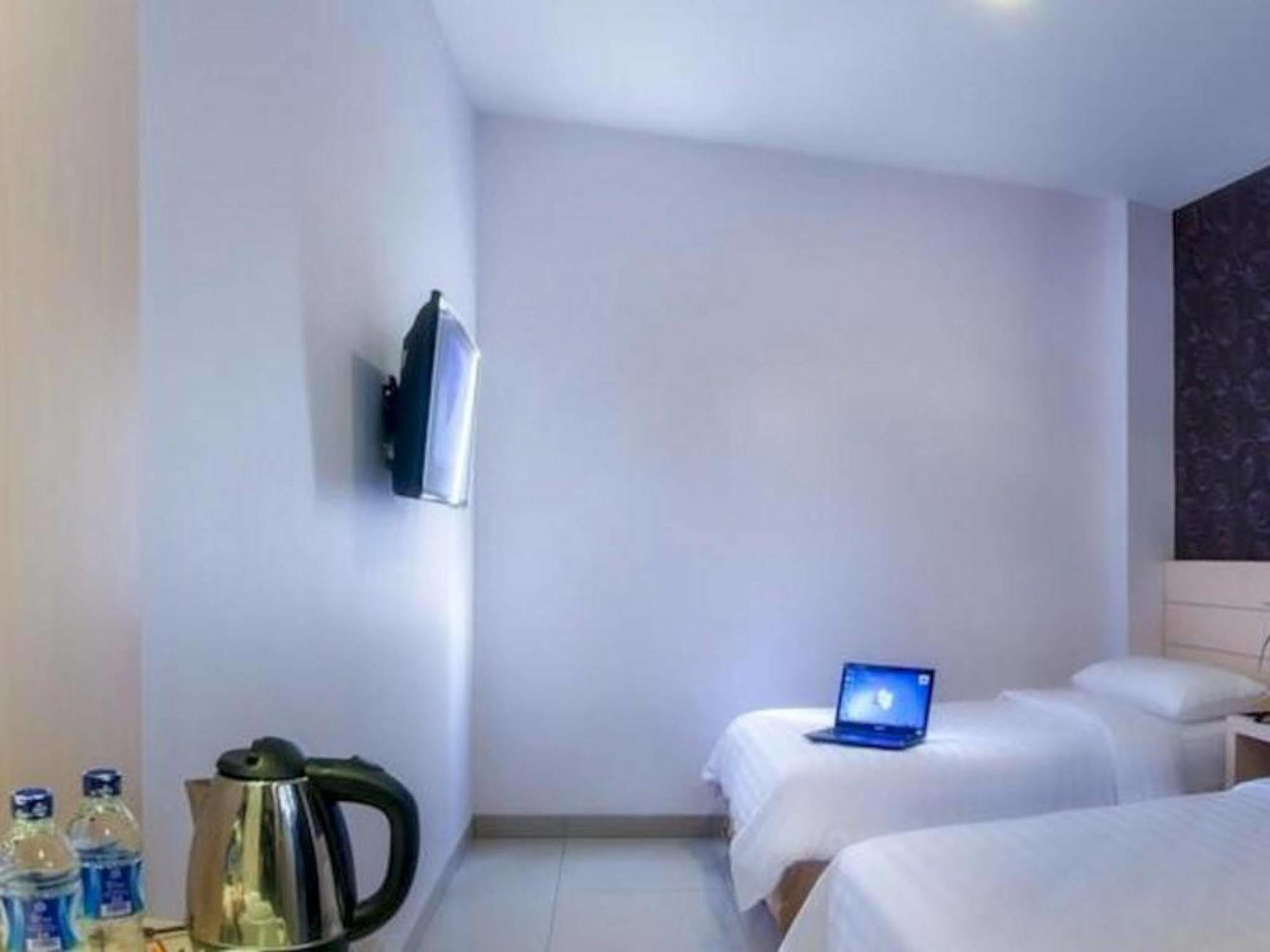 Cordela Hotel Medan Dış mekan fotoğraf